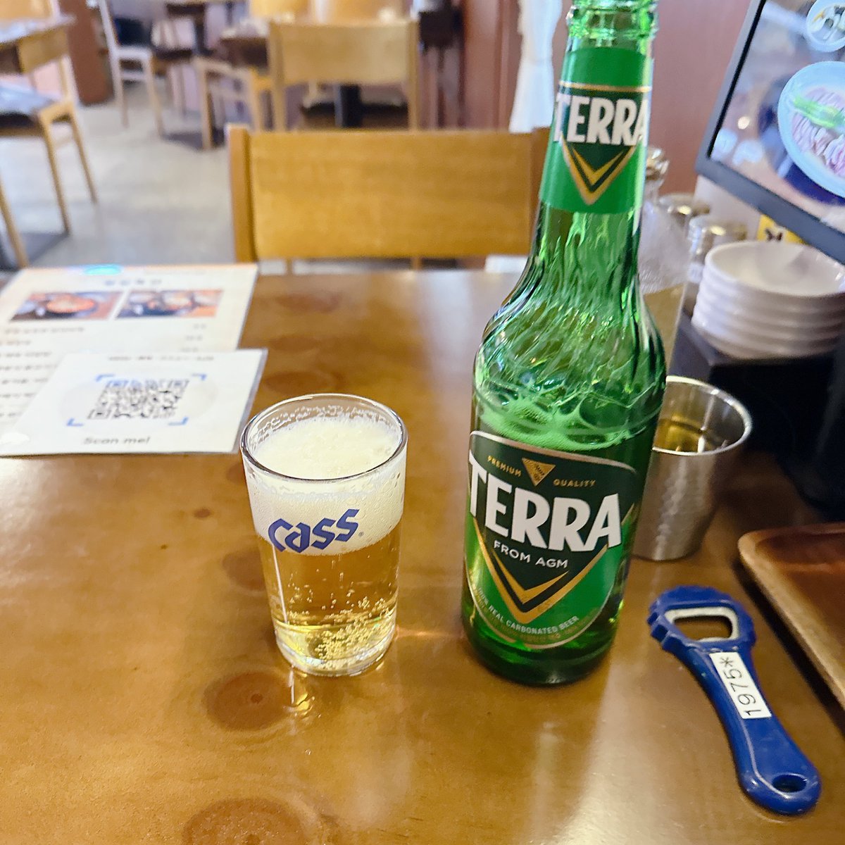 BySorella's tweet photo. 韓国ラストディナー🍽スタンバイ🆗🍺
#韓国旅行
#ひとり韓国 https://t.co/ebLA1a5JE4