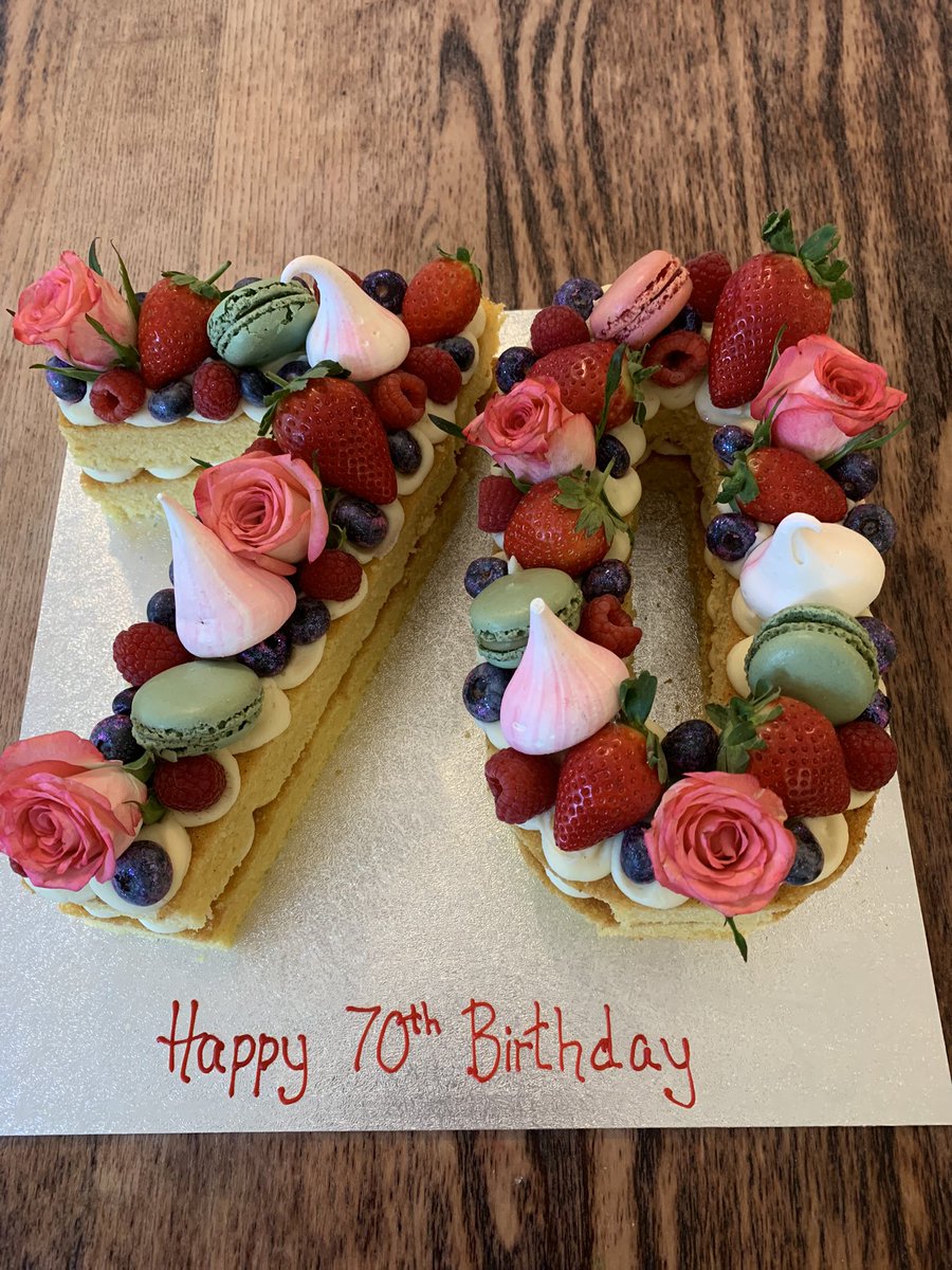 happycakesuk's tweet photo. Last weekend 3 of our big cakes were all for (unrelated) 70th birthday celebrations
Hereโs a signature cake 70
We hope all the birthday celebrations were fun ๐
#indieoxford #signaturecake #Oxford https://t.co/xR4KJowv3V