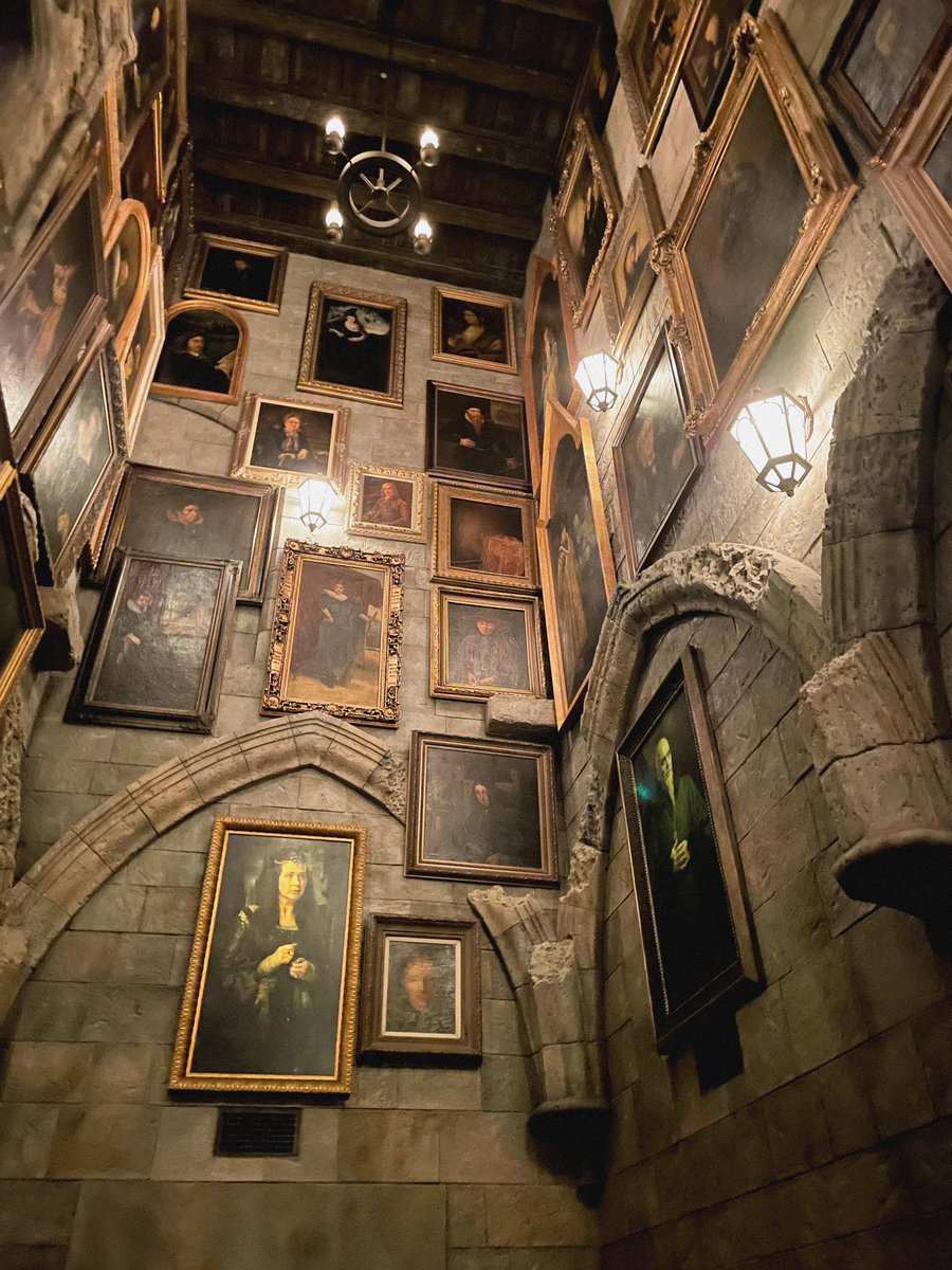 usj_bear_s2oO's tweet photo. ︎︎
キャッスルウォーク再開して欲しいなぁ~
#USJファン #USJ #ハリポタ
#Hogwarts #HarryPotter #castlewalk https://t.co/YwUCLi4PSV