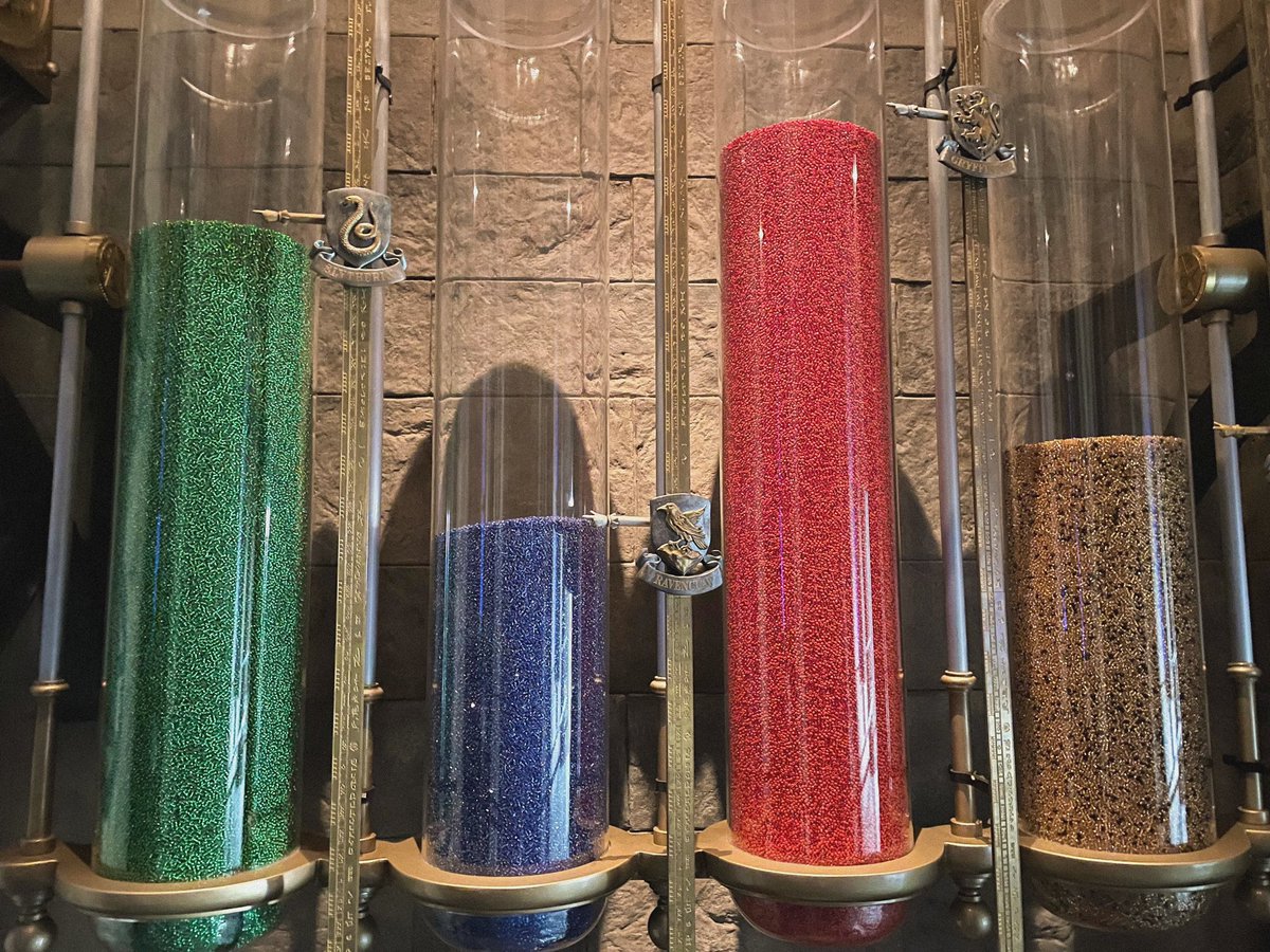 usj_bear_s2oO's tweet photo. ︎︎
キャッスルウォーク再開して欲しいなぁ~
#USJファン #USJ #ハリポタ
#Hogwarts #HarryPotter #castlewalk https://t.co/YwUCLi4PSV
