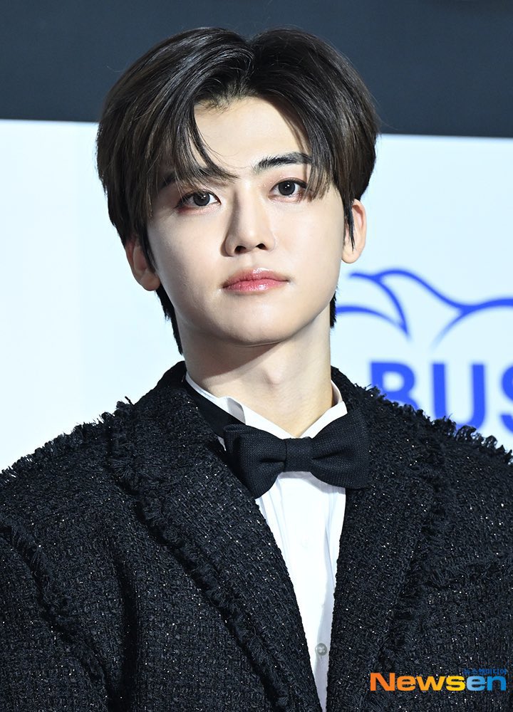 najaeispua's tweet photo. อมกกกกก ความหล่อพี่แจมินนี้หล่อราศีจับมากเว่อㅠㅠㅠㅠㅠㅠㅠㅠㅠㅠㅠㅠㅠㅠㅠㅠ https://t.co/PINCLmnaIA
