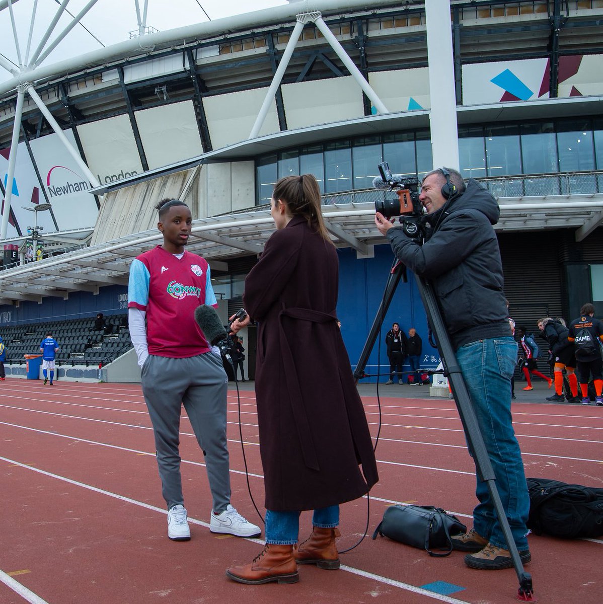 We always love to hear the inspirational stories of our Street Soccer Academy participants in the news - especially on a cold January morning.

Have you listened to the BBC For Fitness Sake podcast recorded at Football For Good Day yet?

Listen back: bbc.co.uk/sounds/brand/p…