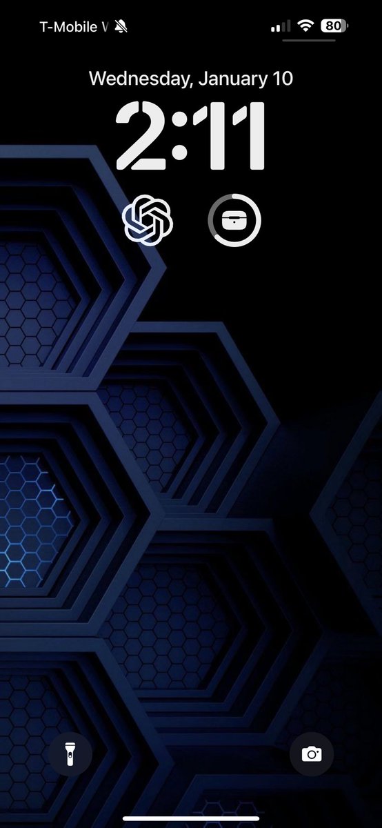 RealSufyanK's tweet photo. @andrewjclare My current wallpaper for my blue IPhone https://t.co/uq5JHtFdCO