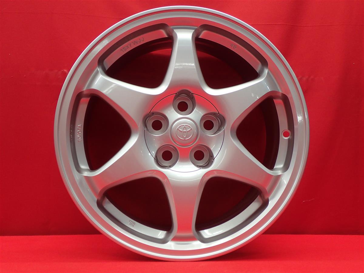 せりぼー レッドはR32 GT-R純正ぽくて、ブルーは ENKEIセルバッハぽくて、ピンク