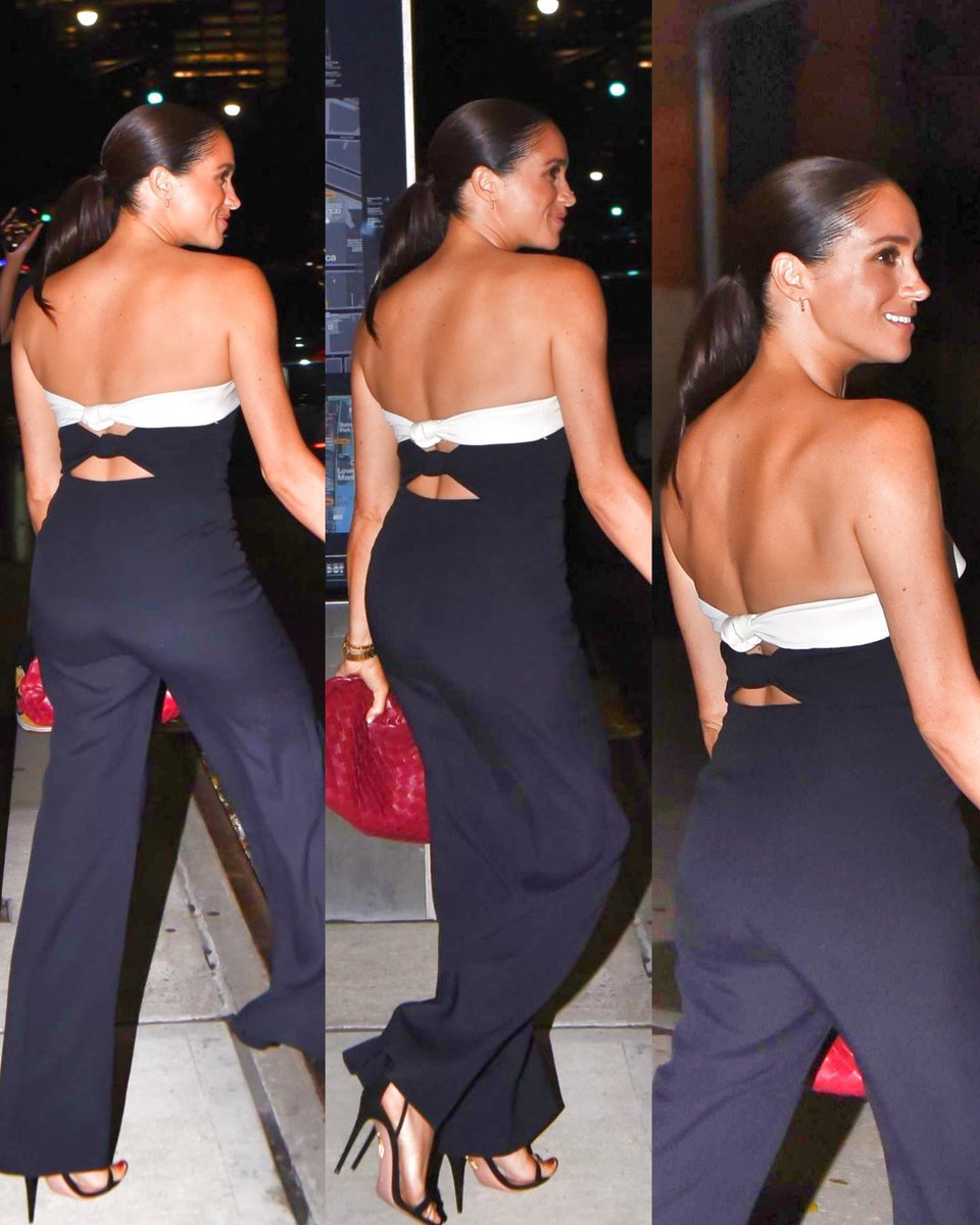 Meghan___Harry's tweet image. .#MeghanMarkle   Princess Meghan, The Duchess of Sussex out &amp;amp; about in New York City🥰♥️👑❣️

wp.me/pbp9bL-zV