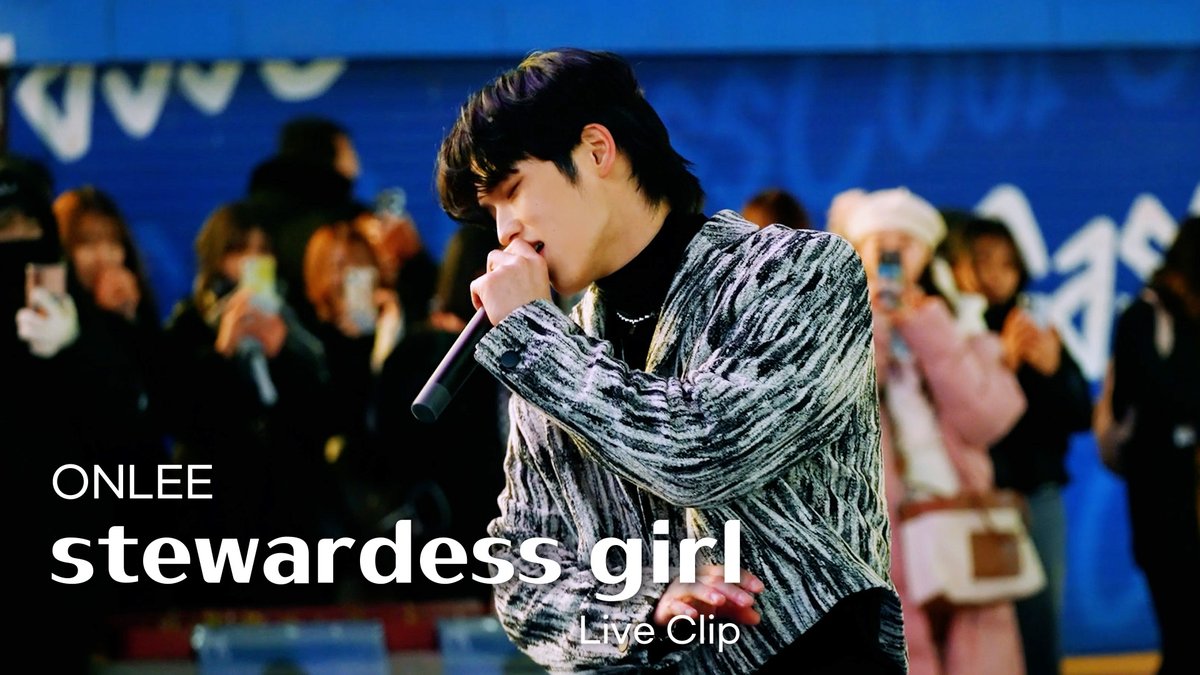 official_onlee's tweet photo. [ONLEE LIVE] stewardess girl  버스킹 Live clip #5

➫
[Official YouTube] 
ONLEEOFFICIAL
https://t.co/FnwdzgODKe

#ONLEE #이승환 #leeseunghwan 
#스튜어디스걸 #stewardessgirl 
 #SwitchON #1st #MINIALBUM #미니앨범 #1집 
#버스킹 #홍대상상마당 #강남역 https://t.co/BJoWbuF0qj