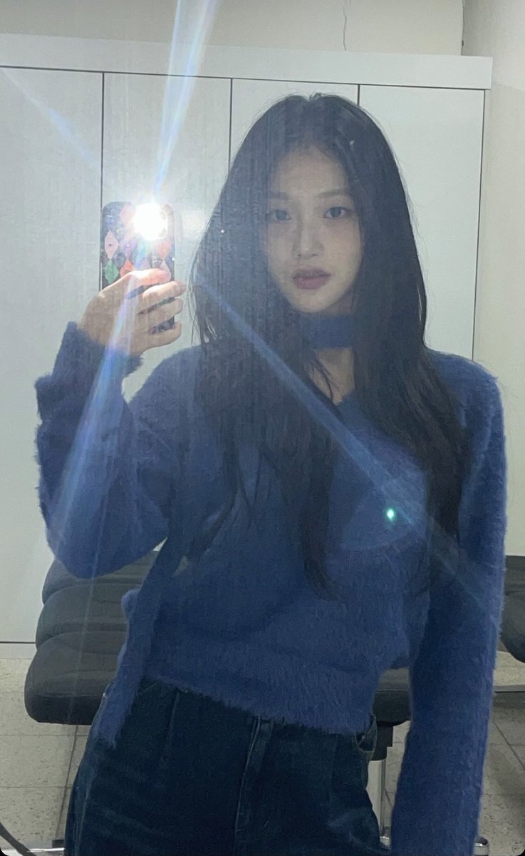 quaejinachaeng_'s tweet photo. 세상사람들서연누나커버곡이
#이서연_음색_기절할_노릇인걸
음원으로나오는데들어보셔야죠??
#서연이가_말아주는_너는나_나는너 https://t.co/f1XAN9sUBD