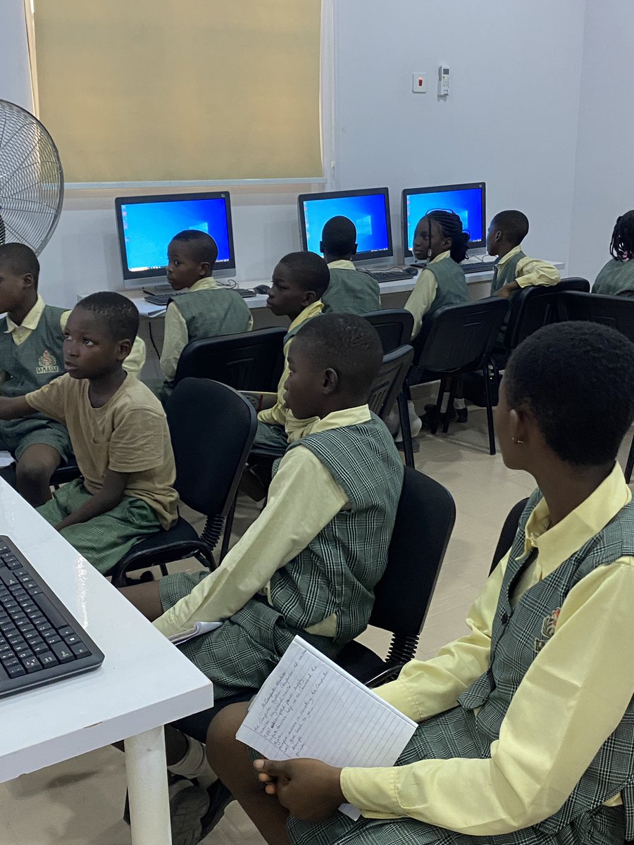atbtechhub's tweet photo. This week, ATB Tech Hub partnered with schools like Samseed International, offering free access to cutting-edge facilities for computer studies. #ATBTechHub #TechEducation #EmpoweringFutures #ComputerAppreciation #DigitalLiteracy #FutureTechLeaders #freetechskill #TechNews https://t.co/cschM49CgE