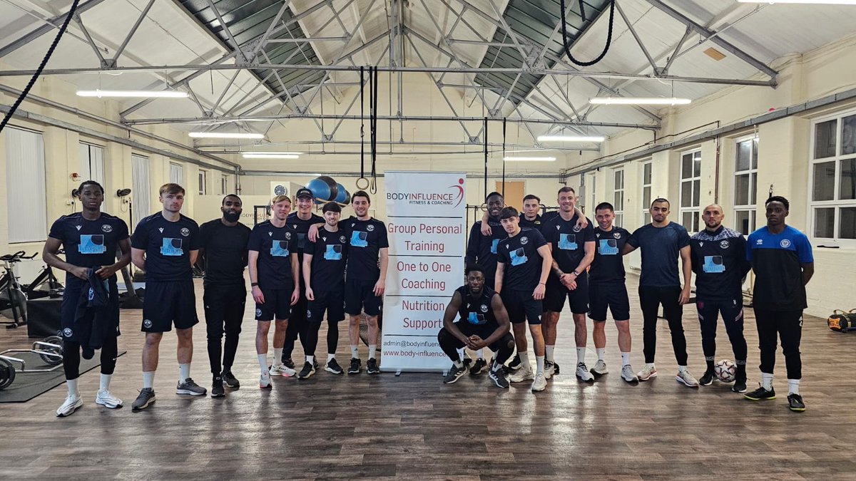 ACFC1916's tweet photo. We would like to thank Lee and the team from Body Influence in Bury for working with the lads at last night's training session 🥊

It was a great workout as the lads were put through their paces ahead of Saturday's clash with Matlock at the Skuna Stadium! 🏋️ https://t.co/FafLjLEc6F