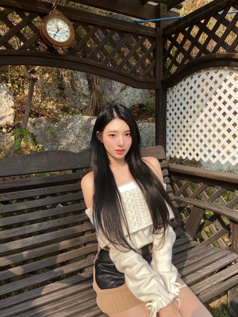 📸] 240110 Xinyu fromm update #Xinyu #신위 #周心语 #tripleS