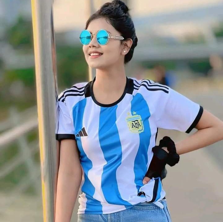 সৌন্দর্য কখনো রুপে হয় না সৌন্দর্য হয় মন থেকে,,