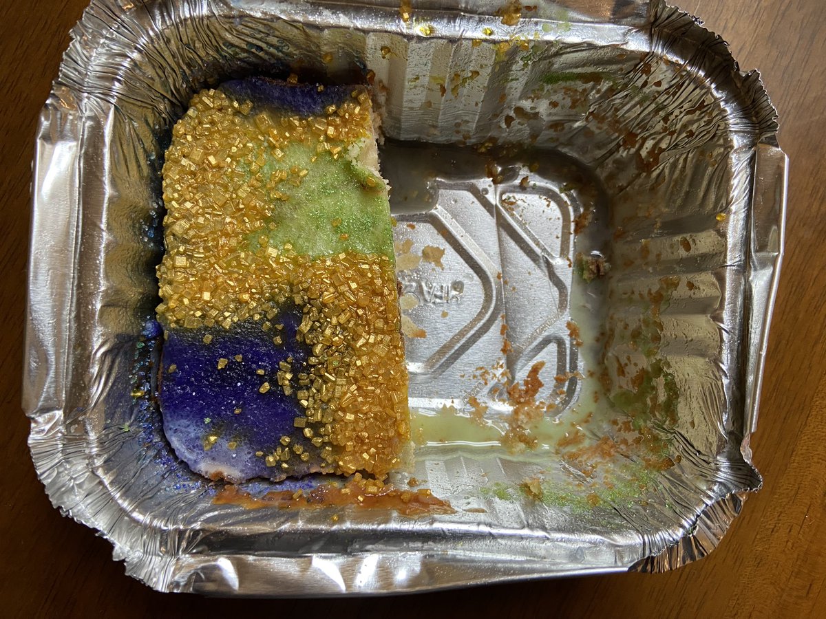 If you’re not hip to Black-owned Buttery Spell &amp; their canon of scrumptious sweet &amp; savory butters, check ‘em at the Crescent City Farmers Markets. This is their pound King Cake and it’s fkng glorious.