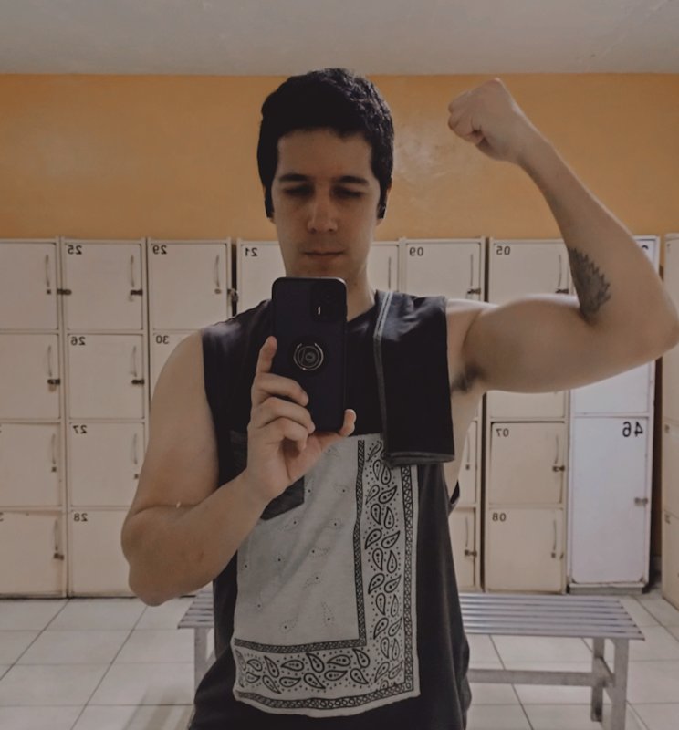 Leonmartinezlet's tweet photo. Foto gymnaciera para no perder la motivación 👀
#gymmotivation #GayMx #GayGdl #Treinton #Inventado https://t.co/vku0ggWBza