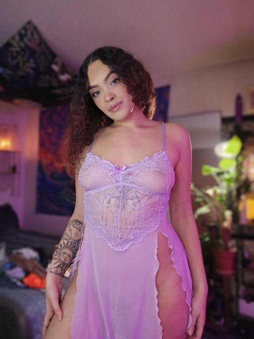 Hi 🥰💜 https://t.co/llojZdqcFx