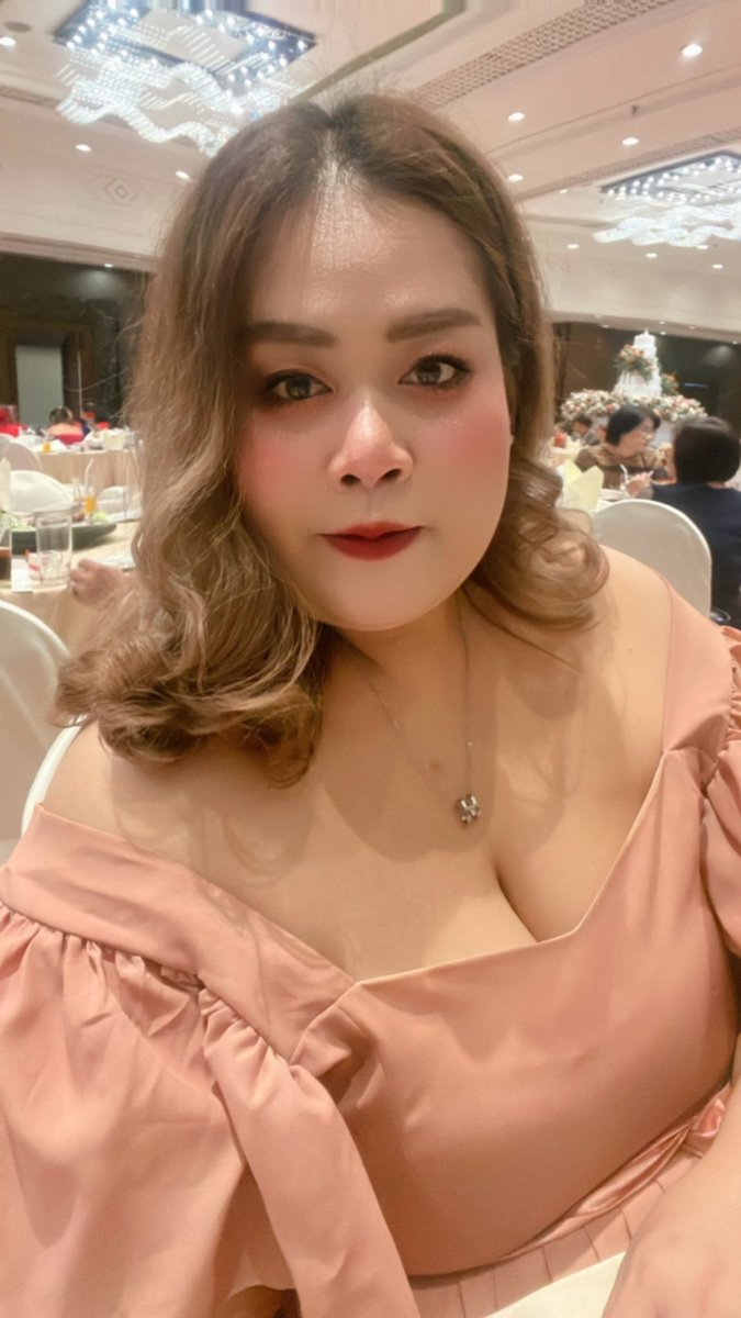 Mizz_Mayzaa's tweet photo. รับงานดีมั้ย🤣🤣🤣🤣 https://t.co/SKGi9JBBve