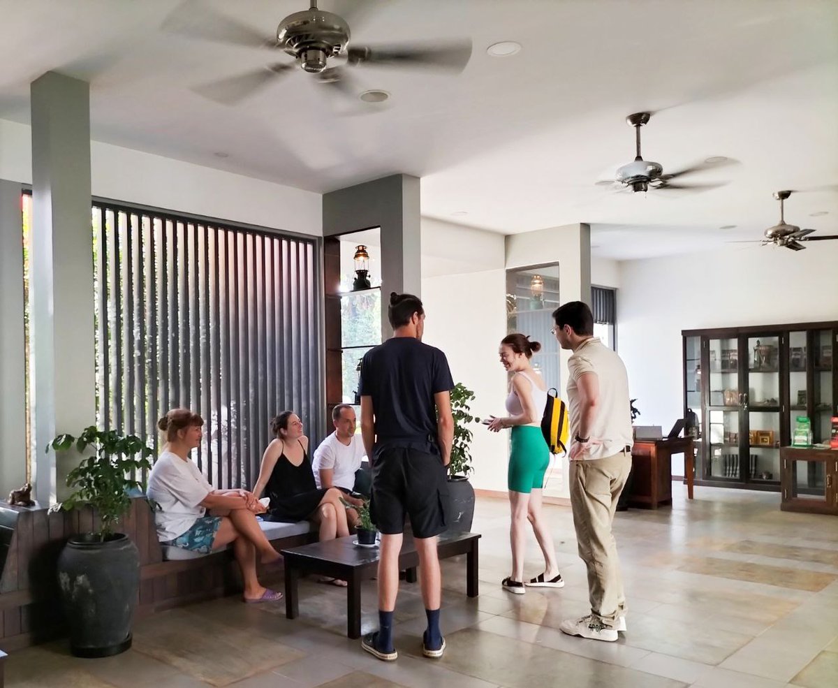 ResidenGreen's tweet photo. Unleash your inner explorer! Green Amazon Residence concierge⛱ is your insider guide to Siem Reap. Book your stay &amp; ask about tailored tours!

📅 Book Now!
https://t.co/pYocFCZwd4

#greenamazon #siemreap #cambodia #residence #luxuryworldlivinfloating #tropical #seaview #travel https://t.co/dceXFs0DP4