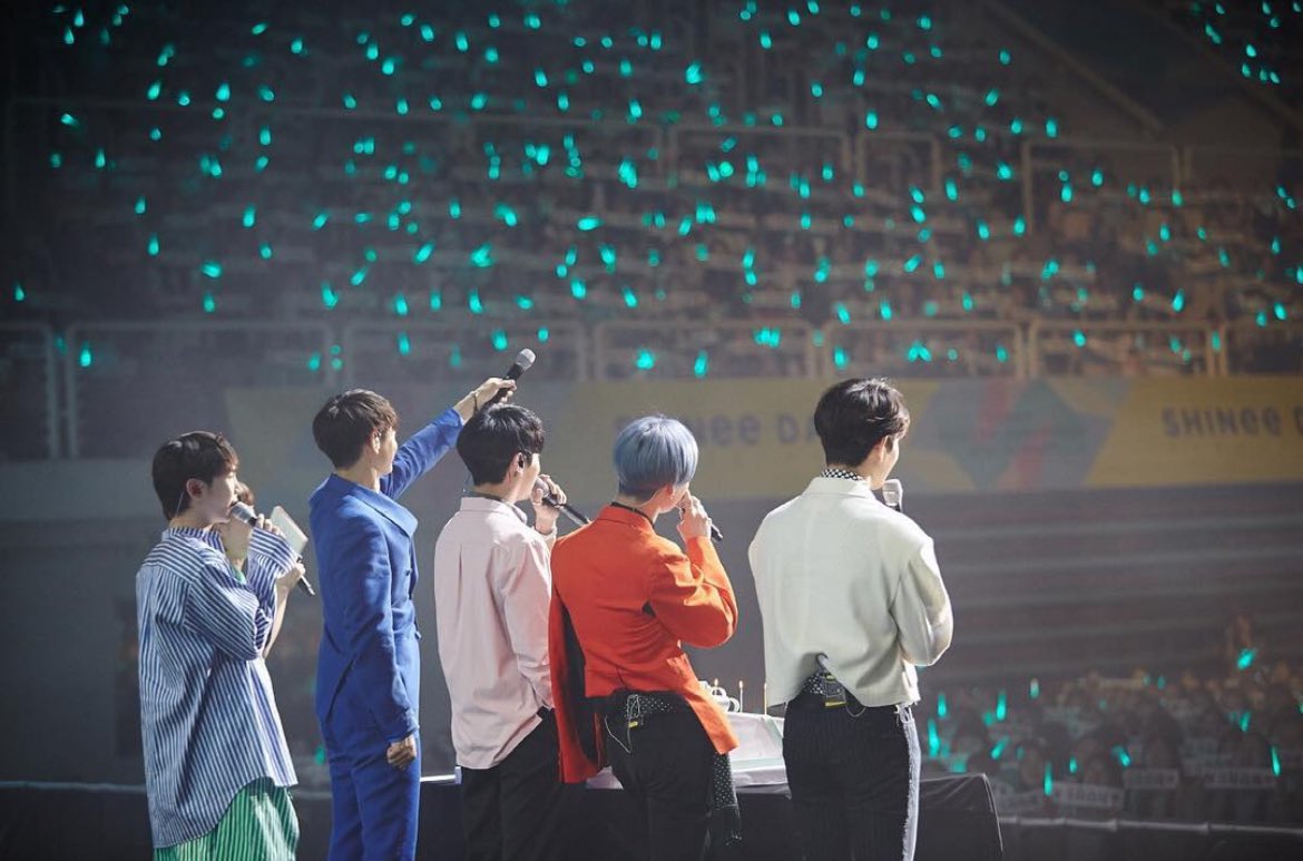 liney84's tweet photo. I really really feel like crying now…

Like I will really believe it when the tickets are in my hands and I’m physically at the venue come 2 March 2024

🩵

#SHINee #샤이니 
#SHINeeWORLD_VI
#PERFECT_ILLUMINATION
#SHINee_WORLD_VI_inSG https://t.co/2ELjii8Ubj