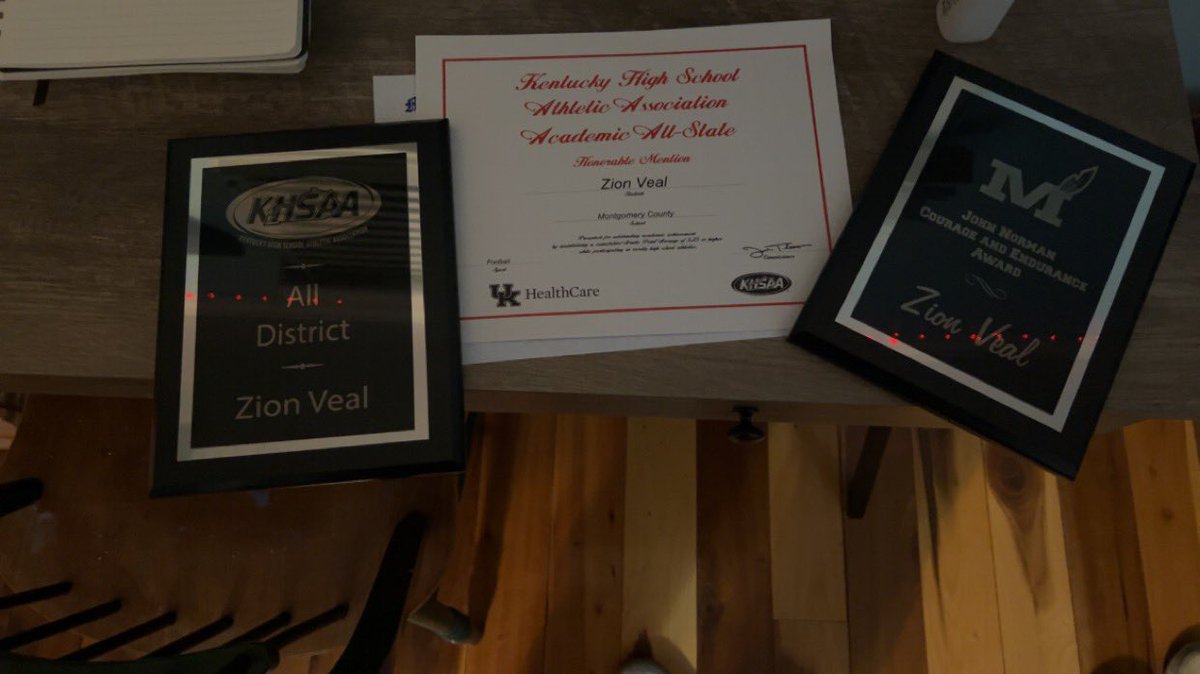 veal6k's tweet photo. uno out https://t.co/DK0OLHtbQO