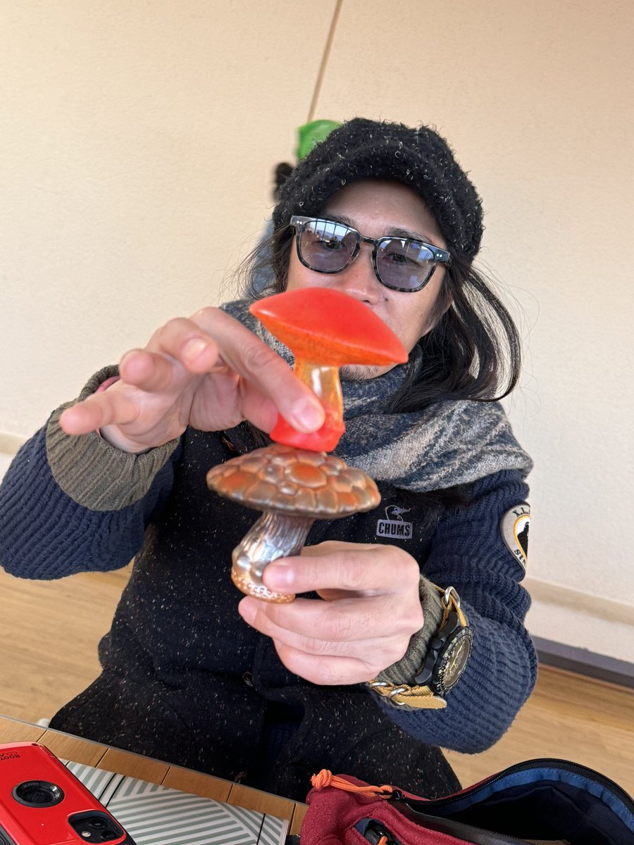 marugoshigangu2's tweet photo. 打ち合わせ?! ミーティング?! 
いっぱい喋り倒してしまいました😅
久しぶりにお会い出来て嬉しかったです。
コマツくん ありがとうございました🫶

#LowBite
#COKEHEADHIPSTERS
#コークヘッドヒップスターズ
#Niagara33 https://t.co/Ow2XTMwWKe