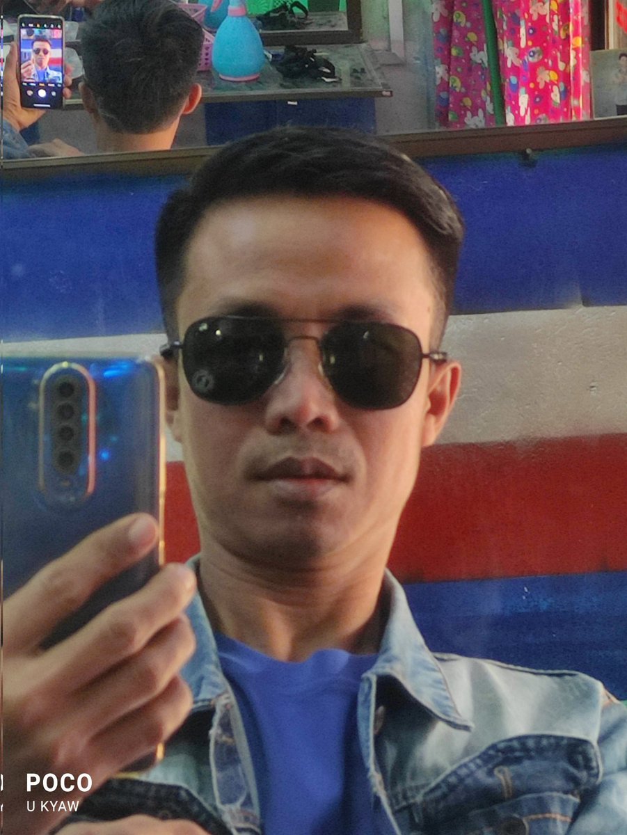 UKYAW38196836's tweet photo. အခုလက်ရှိရိုက်တဲ့ပုံ#အသက်က၄၀
#ဘာeffectမှမသုံးဘူး
#နောက်ထက်ပုံလာမတောင်းနဲ့ https://t.co/OnTU9PbXD9