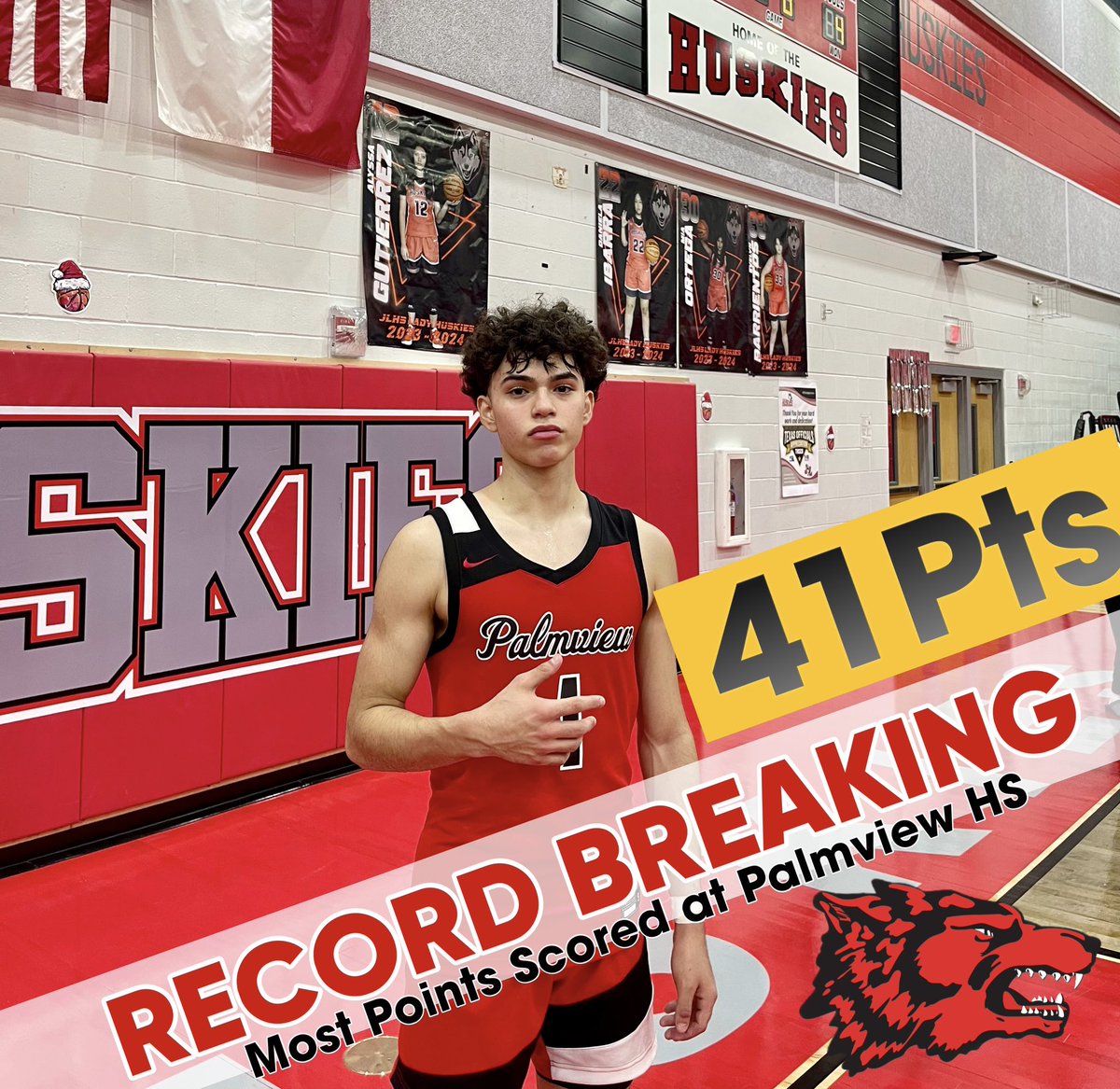 pepelepiu123's tweet photo. Son broke Record Tonight!! Lil Joe !!! First time in La Joya Palmview High School @its_joee1 @PalmviewBallers https://t.co/RmD3Nc3a0G