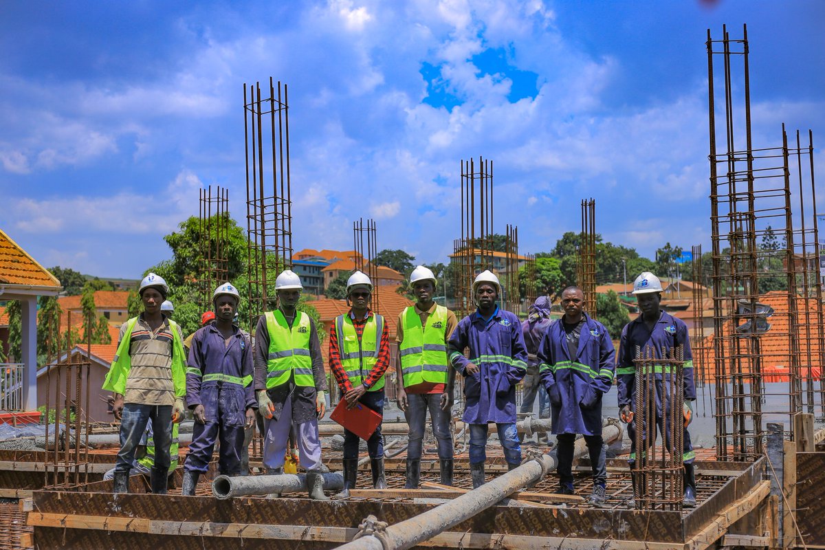 ste_trahGCLtd's tweet photo. Rise and shine, As the sun lights up the horizon, so does our construction company's determination to build a brighter future. Let's seize the day, work hard, and create something extraordinary. Together, we can construct greatness.
https://t.co/u3nK8FdBlu https://t.co/EAiP9ozaUQ