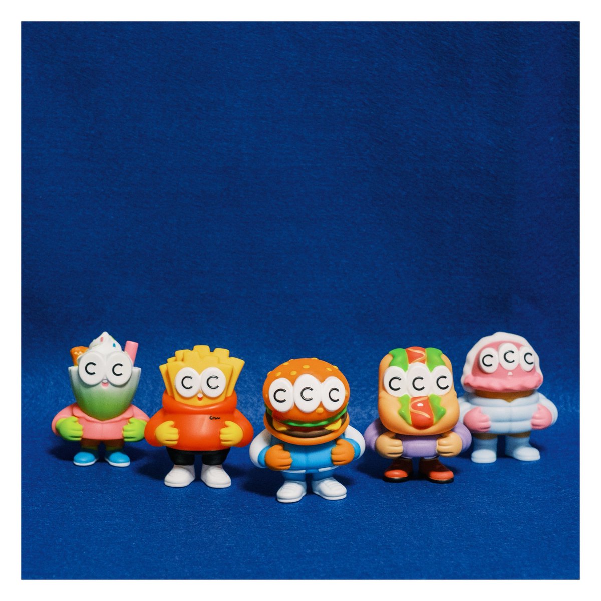 inunotonari's tweet image. FFさんの投稿で気になって欲しかったSUKOTAさん( @sukota_cc )のSUKOTA DINERのガチャをGETしました🙌
可愛いしカッコいい~🍔🍟🌭

#SUKOTA 
#SUKOTADINER