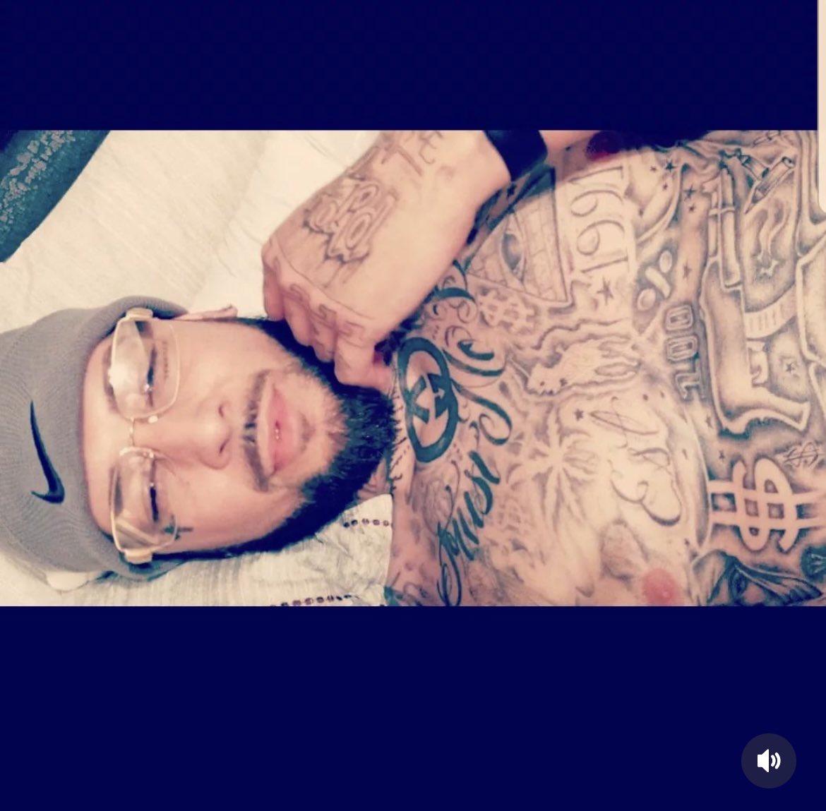 plane_jamess's tweet photo. I been in prison for a good minute 😏 https://t.co/w71dtWnBBk