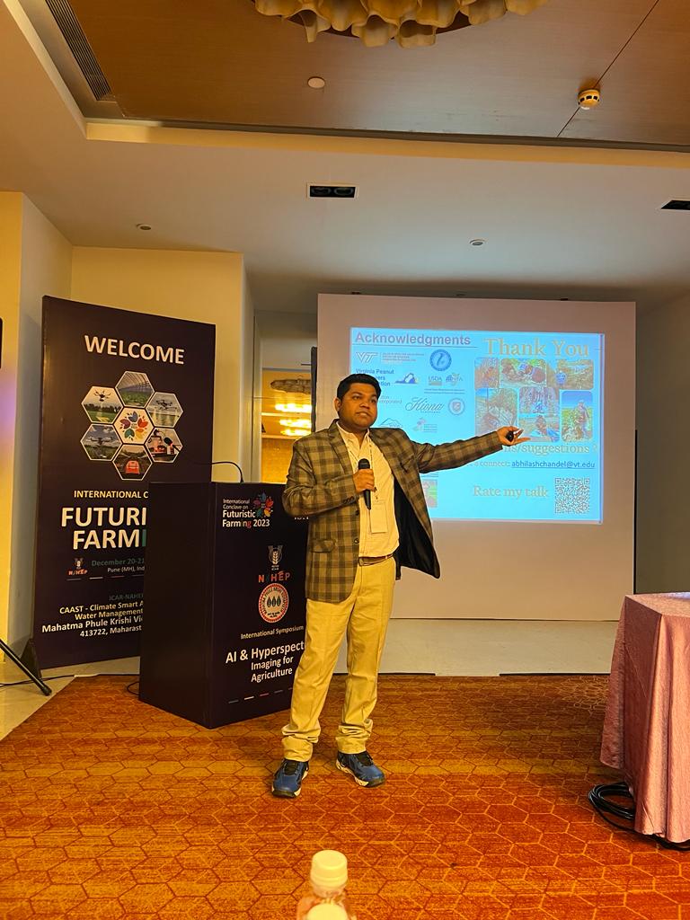 absikumar's tweet photo. It was an excellent two-day interaction with renowned scientists and budding researchers in the Ag Technology and Agribusiness domain at the 2023 International Conclave on Futuristic Farming organized under NAHEP-CAAST CSAWM Project by 
@MPKVRahuri @VTCals @vtcaia @icarindia https://t.co/6dSwLHBuiS