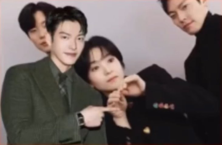 kimwoobin_pics's tweet image. Best trio 😂