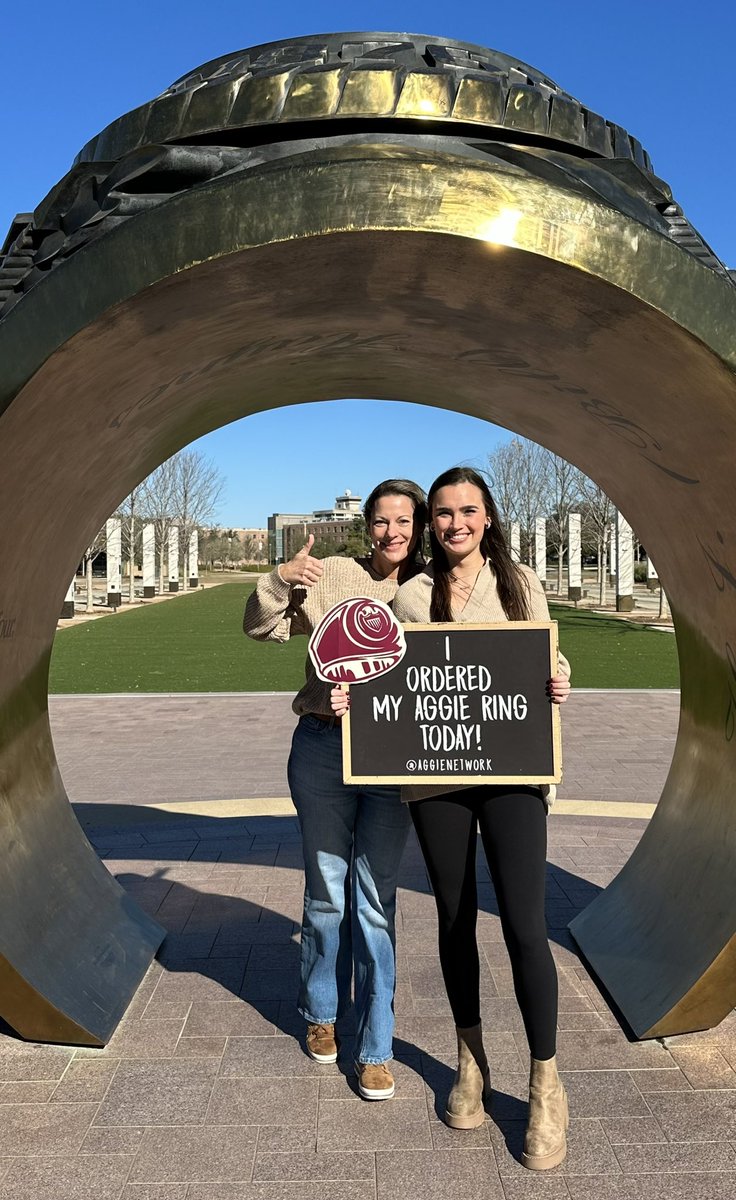 FootballWidowTX's tweet photo. Big day for this precious Aggie! Congrats @Abbytaber16!! Momma loves you! #Classof2024 #TaberTots #AggieRing #KeepDreamingBig https://t.co/cdD8tCGQTa