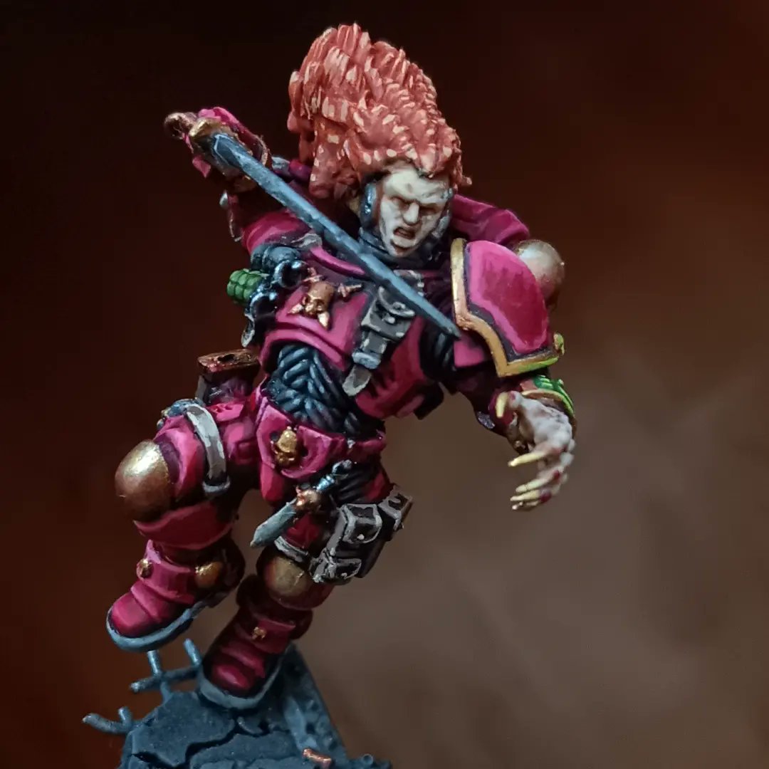 WoodrowRylan's tweet photo. My roommate's rad Wrath and Glory character, Hjarka, of the Thundercats space marine chapter.
.
#spacemarines40k #warhammer40k #40k #femalespacemarines #thundercats #warriorwoman #wrathandglory #miniaturepainting #miniatureconversion #kingdomdeath #roguetrader https://t.co/4N7ww2cGiS