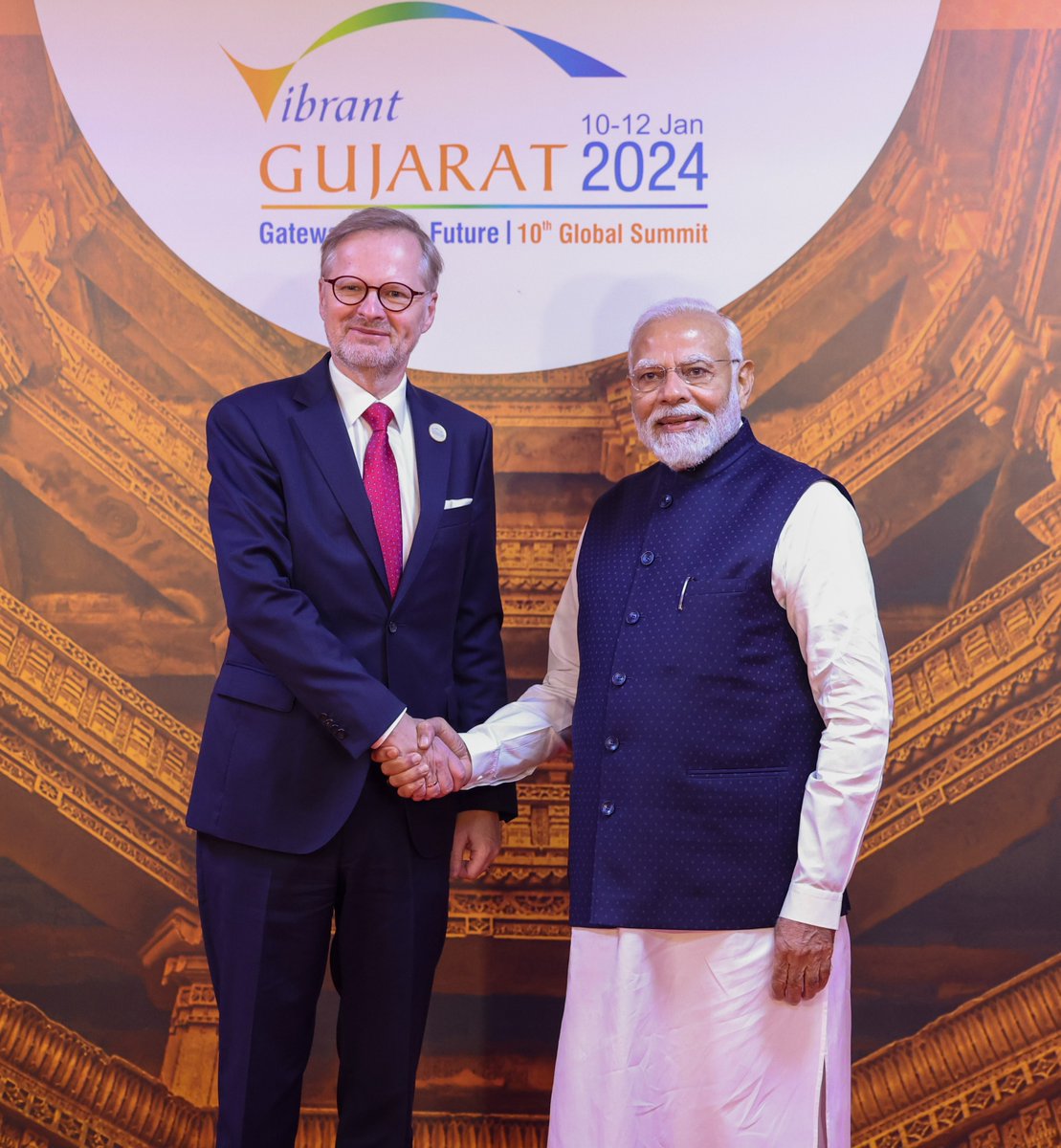 narendramodi's tweet photo. Extended a warm welcome to Prime Minister @P_Fiala for the @VibrantGujarat Summit. His presence at the Summit is a matter of immense honour for us. https://t.co/4VIs4GlF52