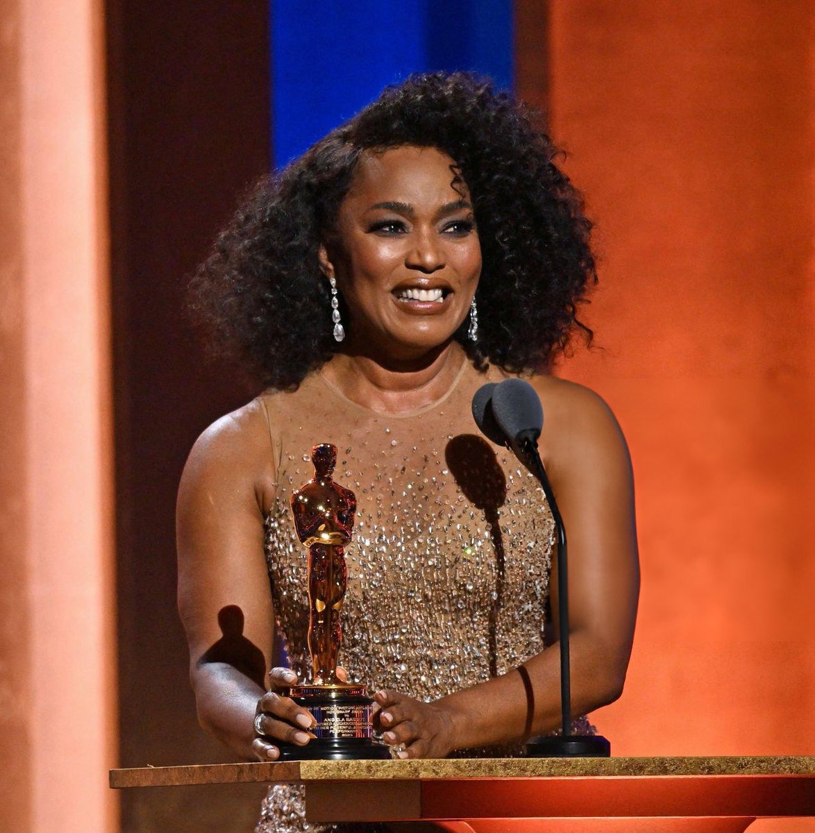 Congratulations Angela Bassett! The legendary actress has received her long awaited Academy-Award 🏆👏🏾 Of the many amazing performances throughout her career, which is your favorite?