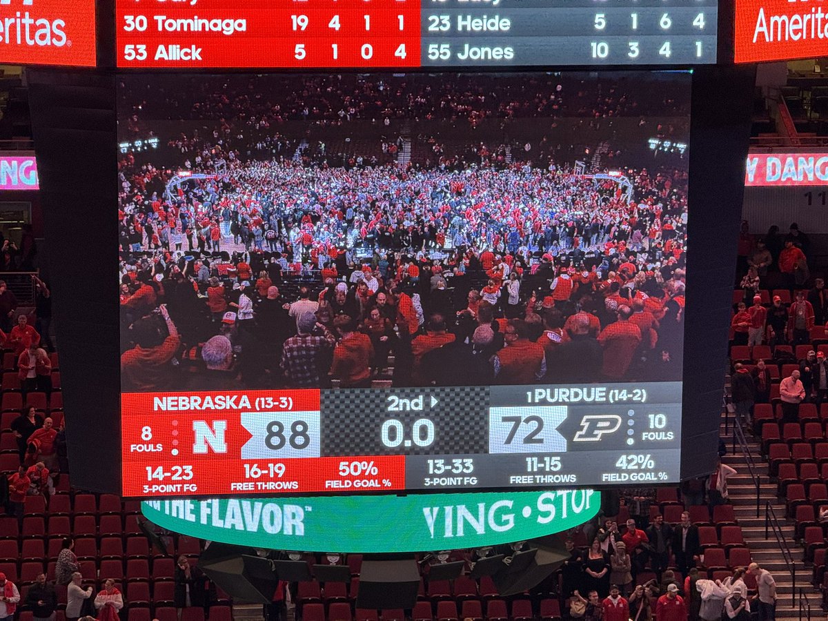 Mike_gone's tweet photo. @HuskerMBB @Huskers Way to go Huskers!!  #GBR https://t.co/wh9lDfIN5c