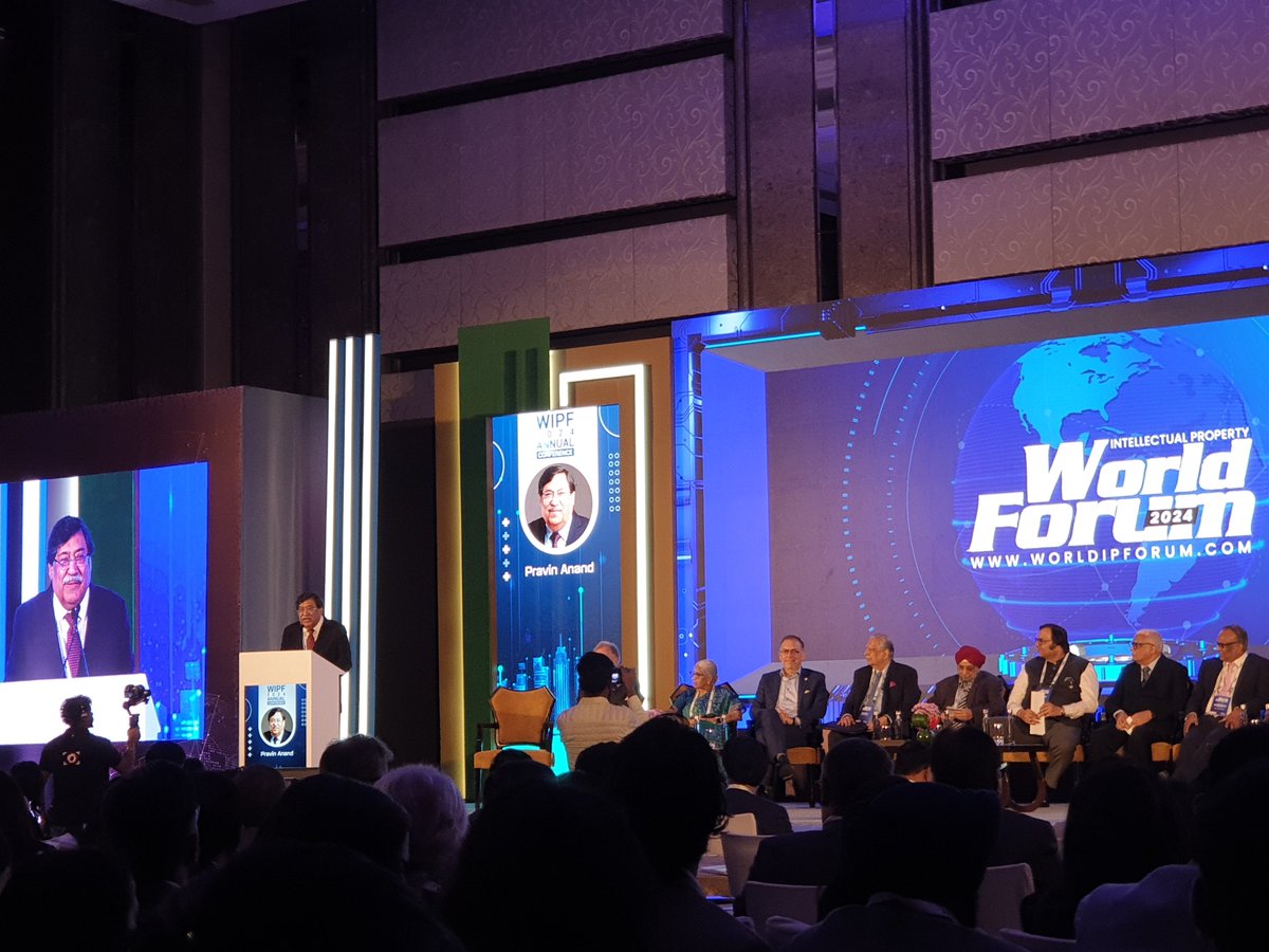 yogesa's tweet photo. #AdvPravinAnand of #Anand&Anand #IPRLawFirm
delivers the inaugural address at @Worldipforum #WIPF2024 #World IP Forum at Hotel Shangri-La #Bengaluru Now!
#ipcarnival #wipf #WorldIPForum #intellectualproperty #patent #trademark #copyright #IPLawyersConference https://t.co/Y6h8d4OB6g