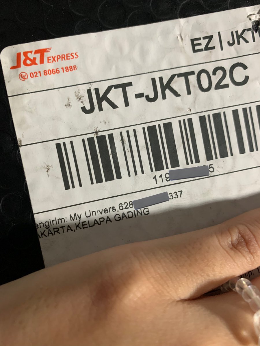 cutiemybie's tweet photo. wts my universe novel giantara
✅sealed blm pernah buka samsek
✅full paket khaeirrizad
✅ada ttd krn ikut PO bln juni 2023
✅100% ori
💸130k 
📍sumedang
❌exc adm🍊4.2%
📦inc packing (bbw&amp;polymailer)

dijual krn kelebihan beli 2 (dikadoin temenku jg pas ultah) https://t.co/KVrNUKqC3C