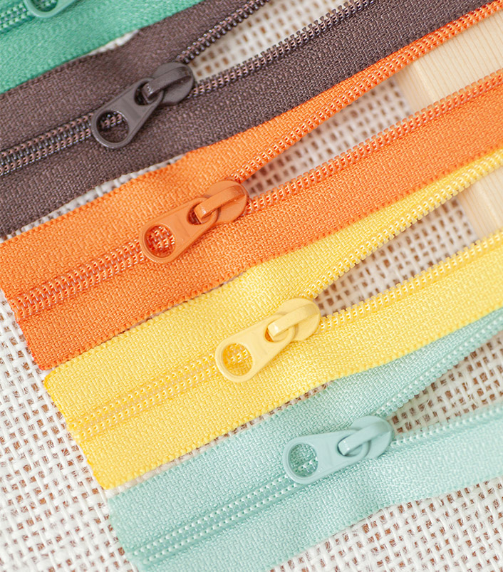 #3 and #5 Long Chain Coil Nylon Zipper in Different Colors

#Fermuarlar #Cremalleras #Zipper #NylonZipper #CraftingMaterials #Bags #CanvasBags #Bagsaccessories #Accessories
