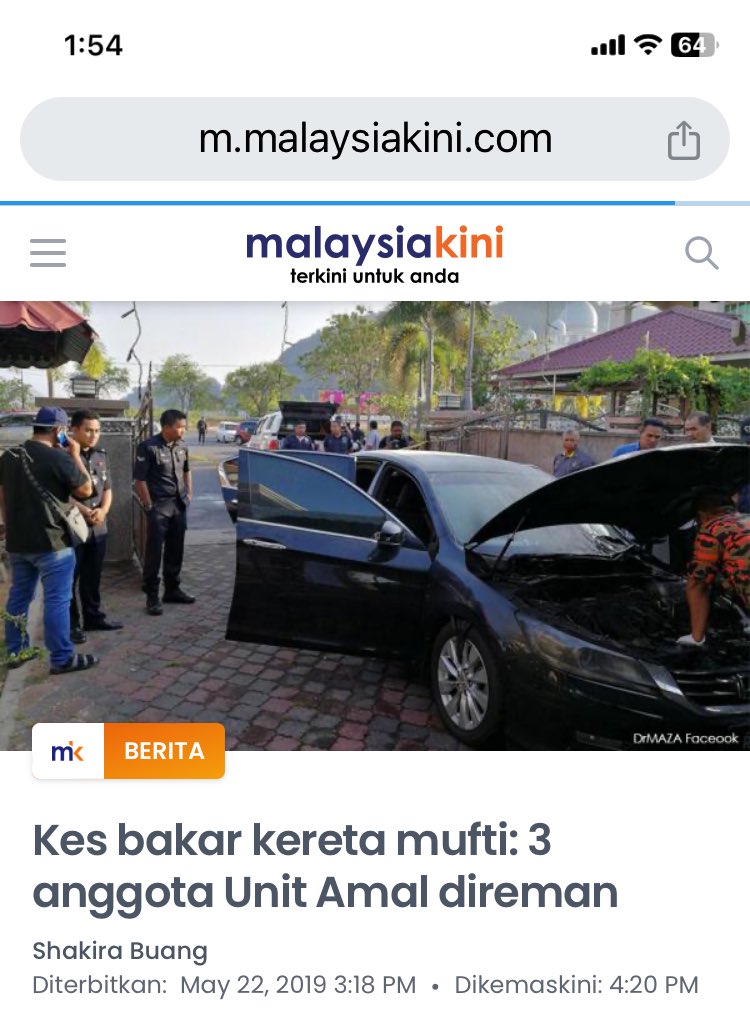 Zaki_Yamani_'s tweet photo. @Aisehman @farhanzahari Hanya 1 parti yang ada rekod anggota bakar kereta ni. https://t.co/pPlsUjvytg