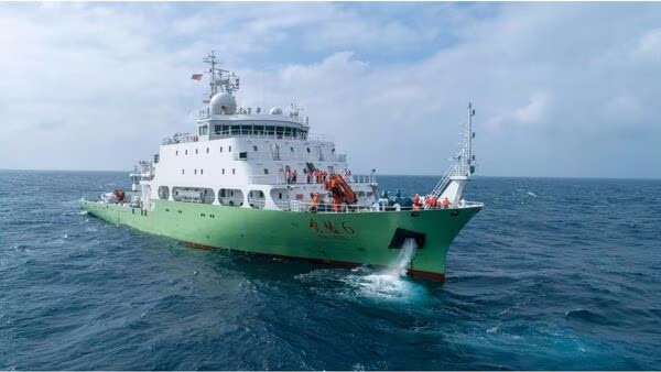 sl_maritime's tweet photo. Sri Lanka Announces One-Year Moratorium on Foreign Research Vessels Amid Geopolitical Strains
Full Article : https://t.co/ZgyFr8bdmx https://t.co/kZYUyzbJB6
