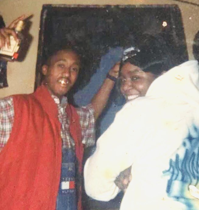 jaquencygwk's tweet photo. A real throwback of the Memphis GangstaWalk Legend “OG Jaquency” back in 1998 wearing @TommyHilfiger #ogjaquency
#tommyhilfiger
#MemphisLegend
#gangstawalk https://t.co/83rFYAkA8e