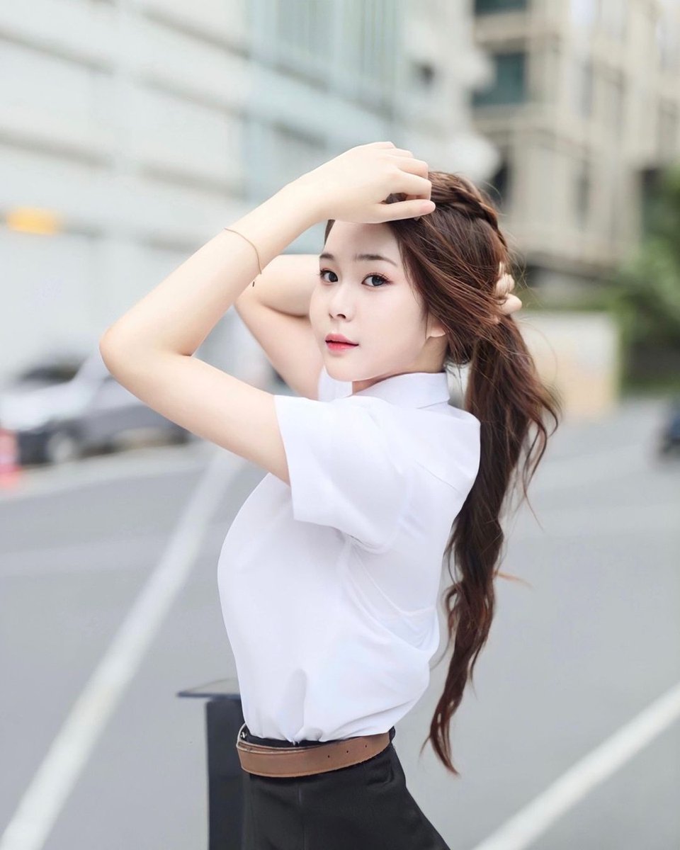 ClaraAdams26082's tweet photo. Let's create a world of 'forever' moments. ⌛❤️ https://t.co/DwybkrPAPh