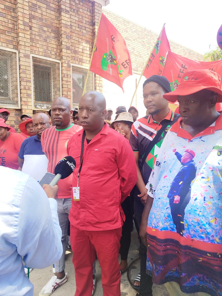 ZweWaEFF's tweet photo. We are ready to follow through and ensure that Blade Nzimande is held accountable in all fronts through the leadership of @Shikwambanaman1 and EFF ZA #BladeMustFall https://t.co/Z0d3PIji2g