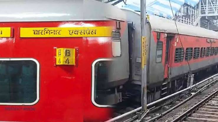 3 coaches of the Charminar Express  derailed at the Nampally Railway Station in Hyderabad.Five people were injured,the incident took place around 9:15am,on wednesday(today).
#charminarexpress 
#nampally 
#trainderailment