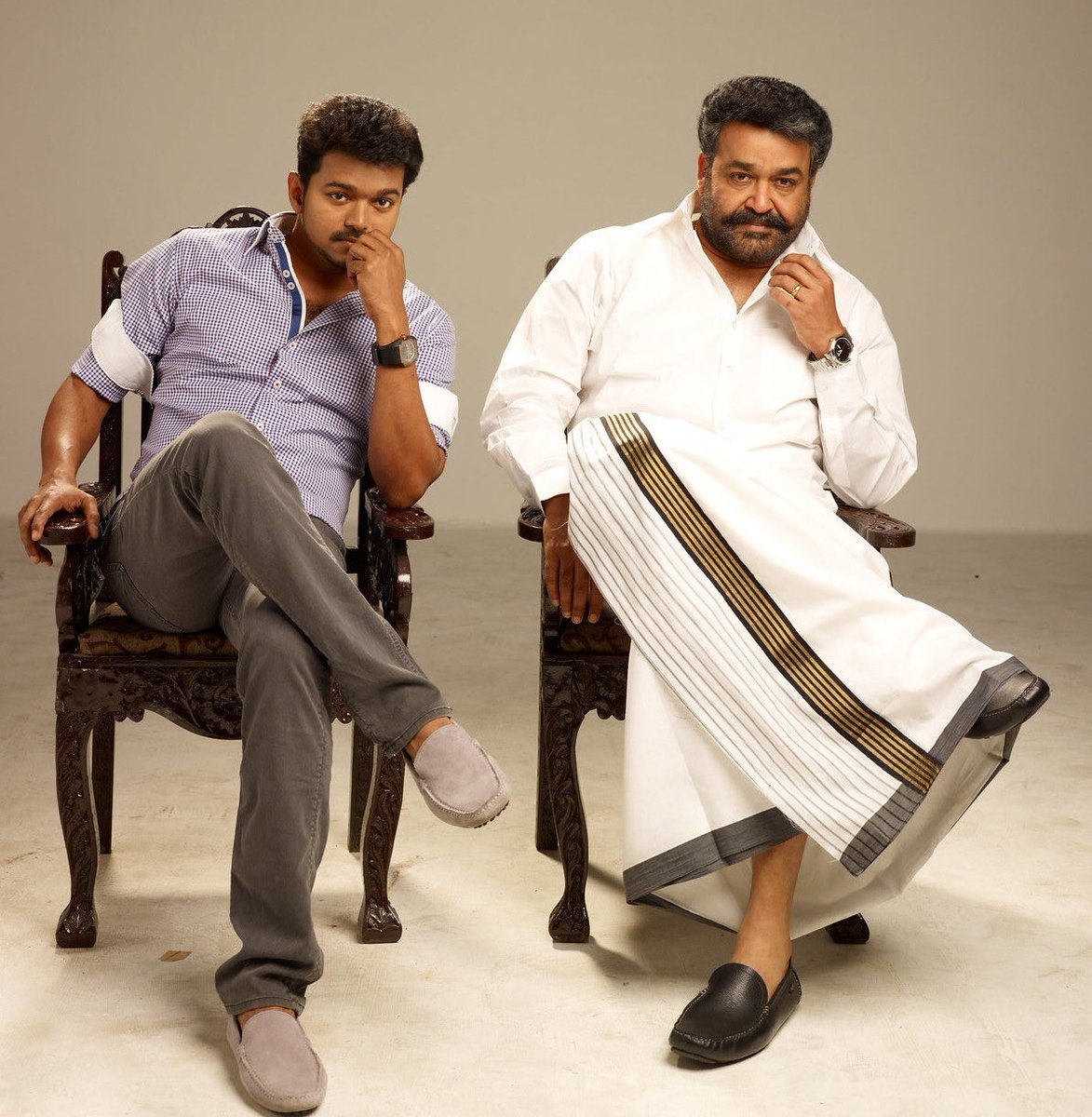 kayaldevaraj's tweet photo. January 10th
#10YearsofJilla #Jilla
#10YearsOfBBJilla
#Thalapathy @actorvijay @Mohanlal #Vijay @MsKajalAggarwal @sooriofficial #SampathRajR @MahatOfficial @i_nivethathomas
@immancomposer
@SuperGoodFilms_
An #RTNeason Directional
@Jagadishbliss
@BussyAnand @thanga18 https://t.co/9aZHdWlhKw