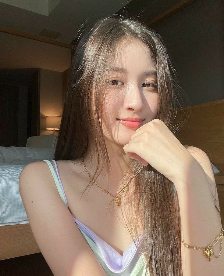 ᅠ

       conchaldge.⠀ posted an update.

       location: disabled. 

       Room check! My sibs has been insinuating that my room looks like it hasn't been cleaned up for centuries but, Alas! It was probably Hya's room not mine.
ᅠ