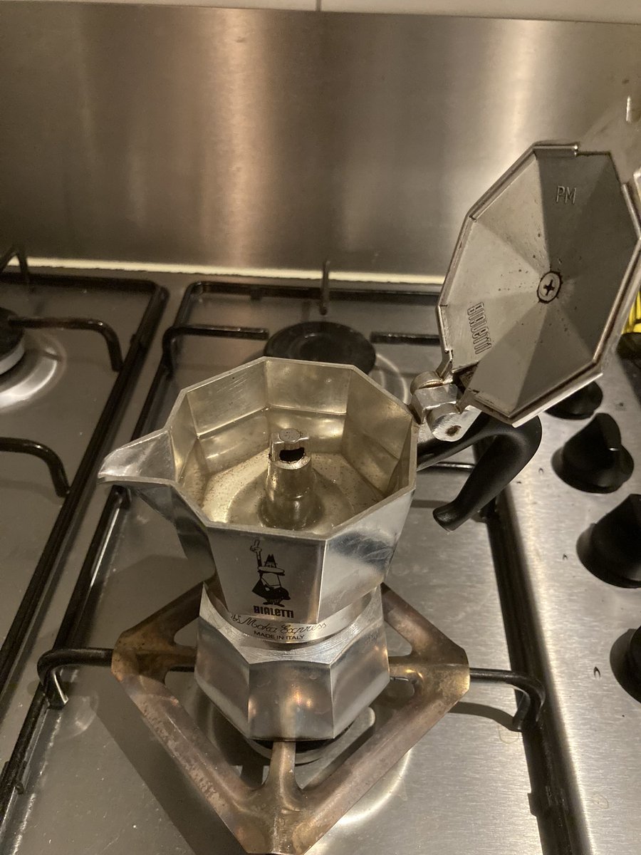 tnoel82's tweet photo. I think I forgot something 🤔 #NeedingCoffee ☕️ https://t.co/jh5RLbv51z