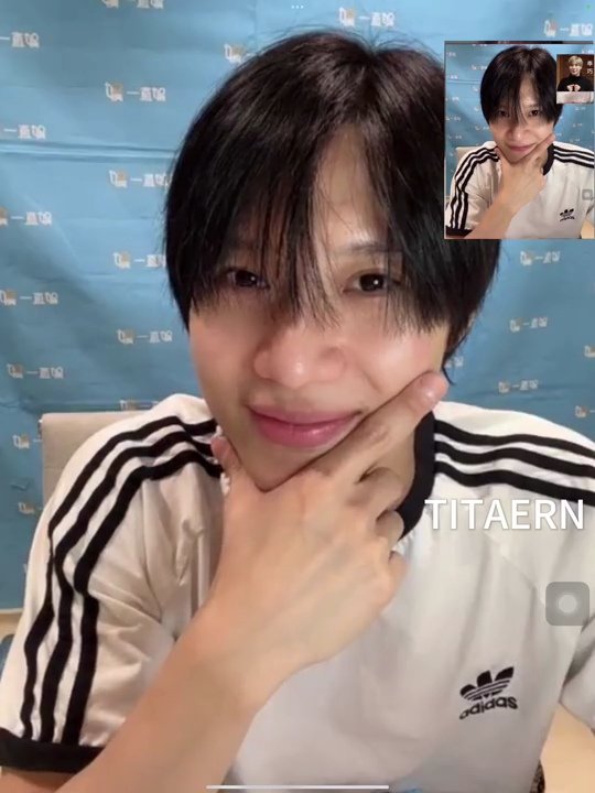 Zolshinee2min_5's tweet photo. 240109 Taemin call Event 
😎
 #샤이니 #SHINee  #태민 #Taemin https://t.co/GvIXlvJIeT