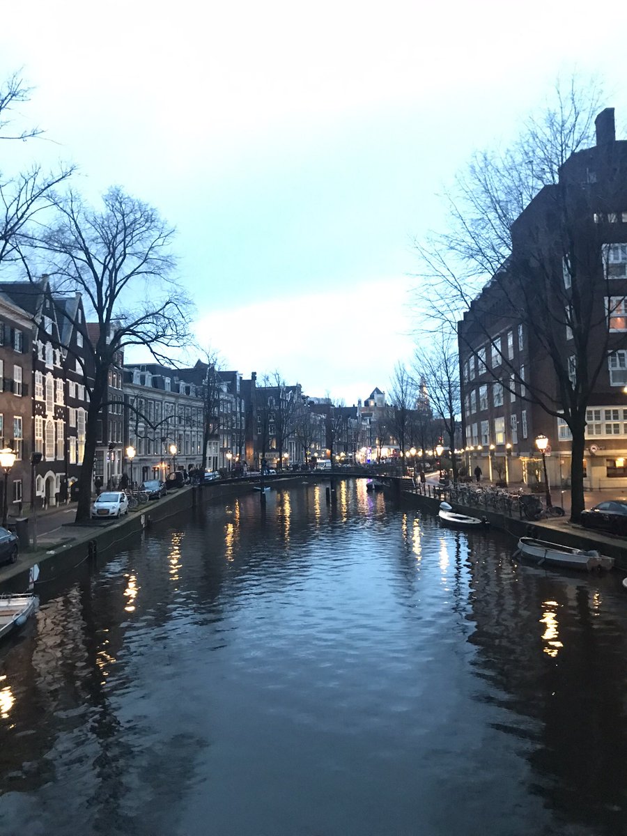 Javier__Castro's tweet photo. Comenzar el año en Holanda. Inspiración, diseño y creatividad 👌 https://t.co/gHOJhKhhMf