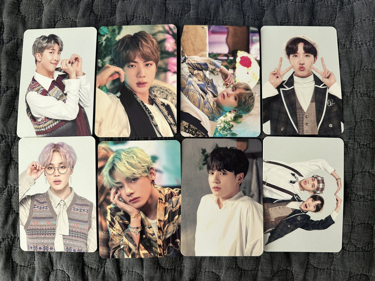goods011010's tweet photo. 방탄소년단 매직샵 머스�� 미니포카 양도합니다.
Magic shop mini photocard

1set 3.0
Dm 주세요!

방탄 bts 남준 알엠 석진 윤기 슈가 호석 제이홉 지민 태형 뷔 정국 rm jin suga jhope jm v jk 굿즈 앨범 양도 미포muster 머오터 판매 럭드 특전 교환 윙즈 미공포 https://t.co/u2ECAhBOQG